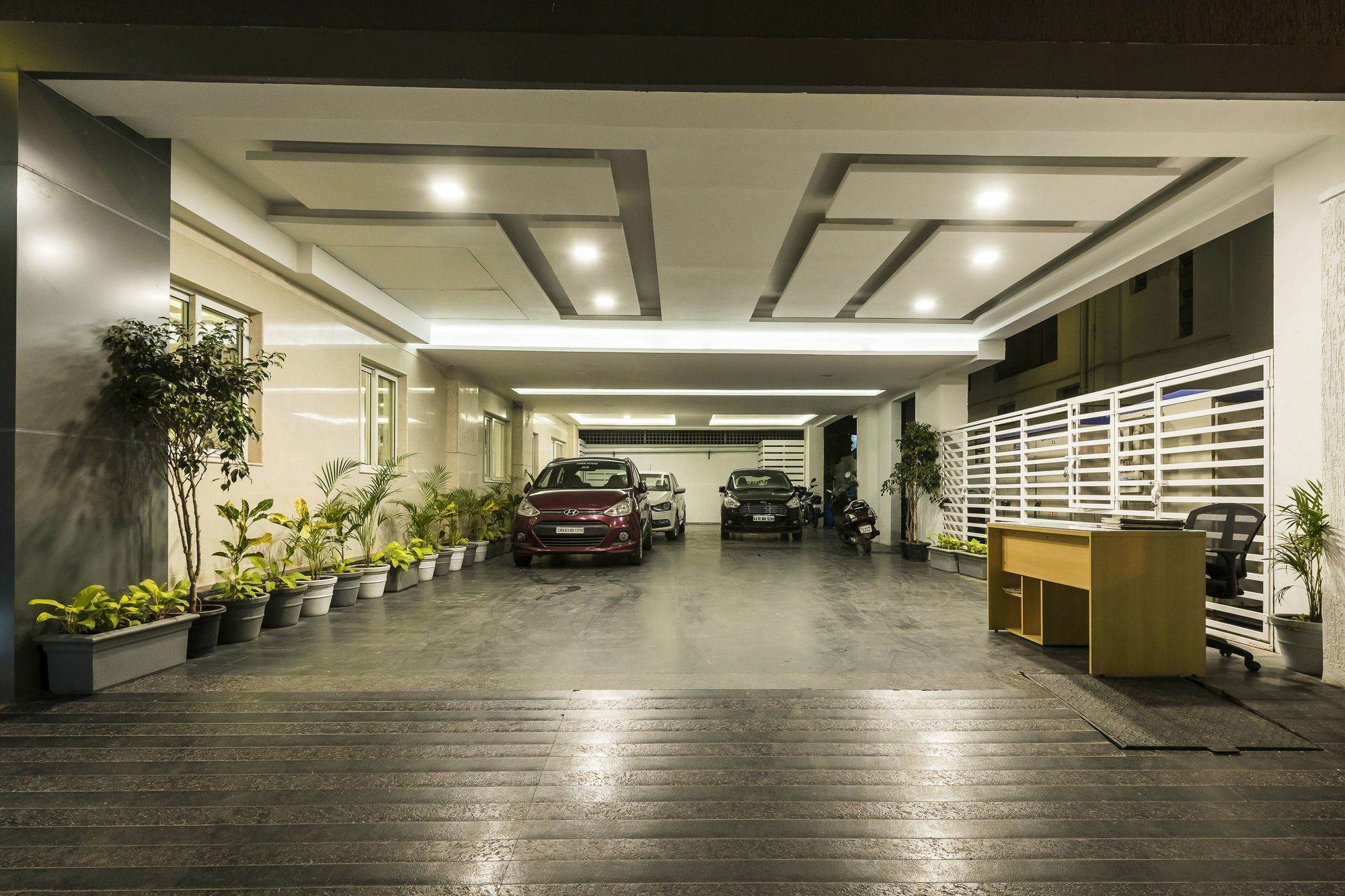 Oyo Townhouse 014 Mg Road Bangalore Exterior photo